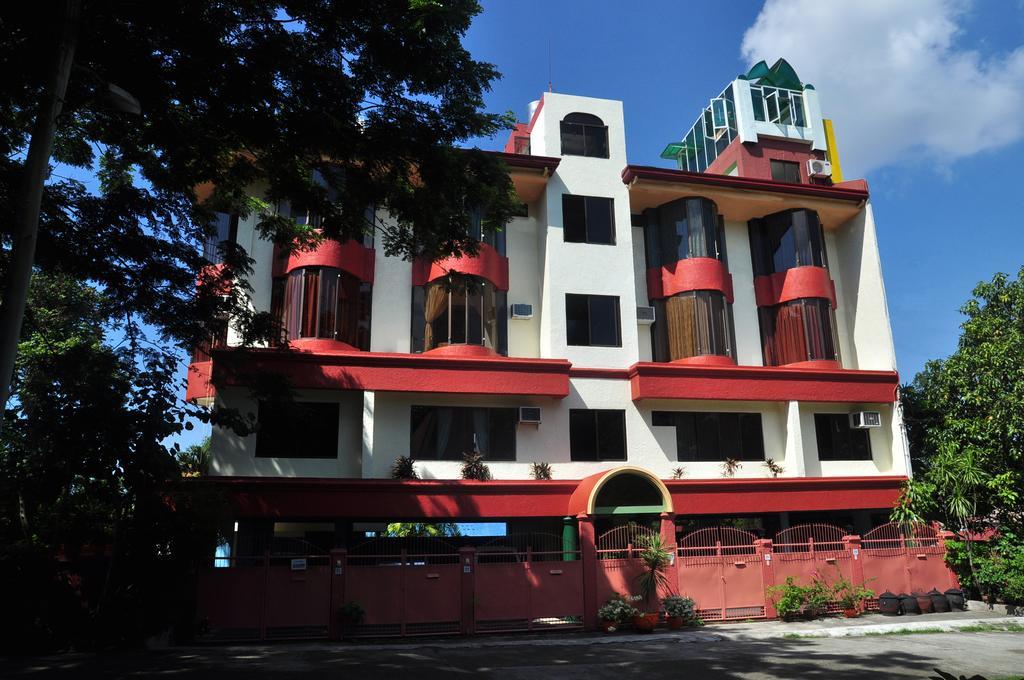 Hotel White Mansion Davao Stadt Exterior foto